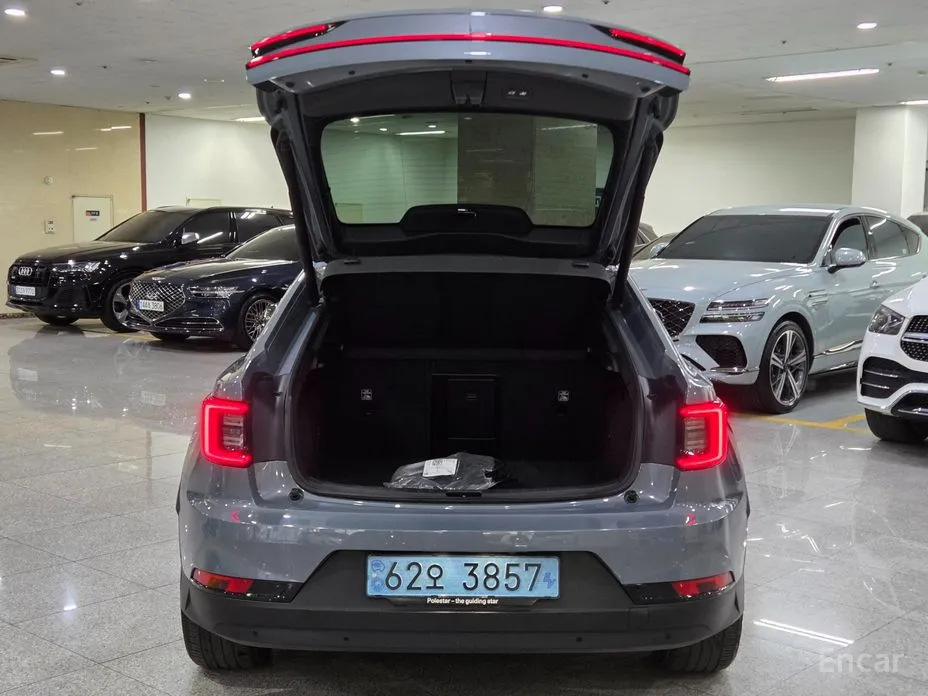 Фото 19 - Polestar 2