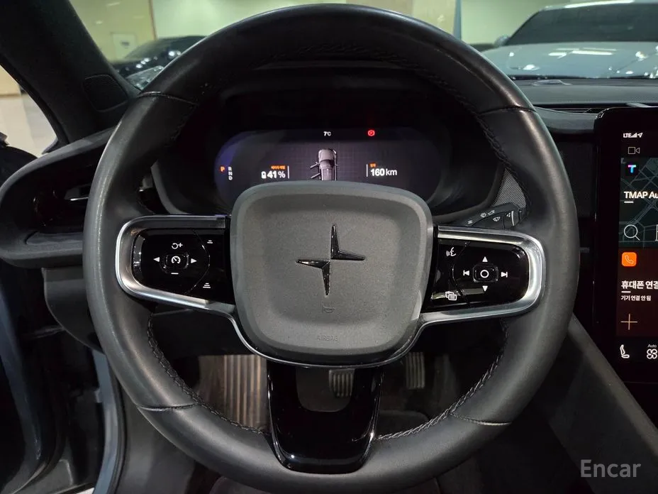 Фото 9 - Polestar 2