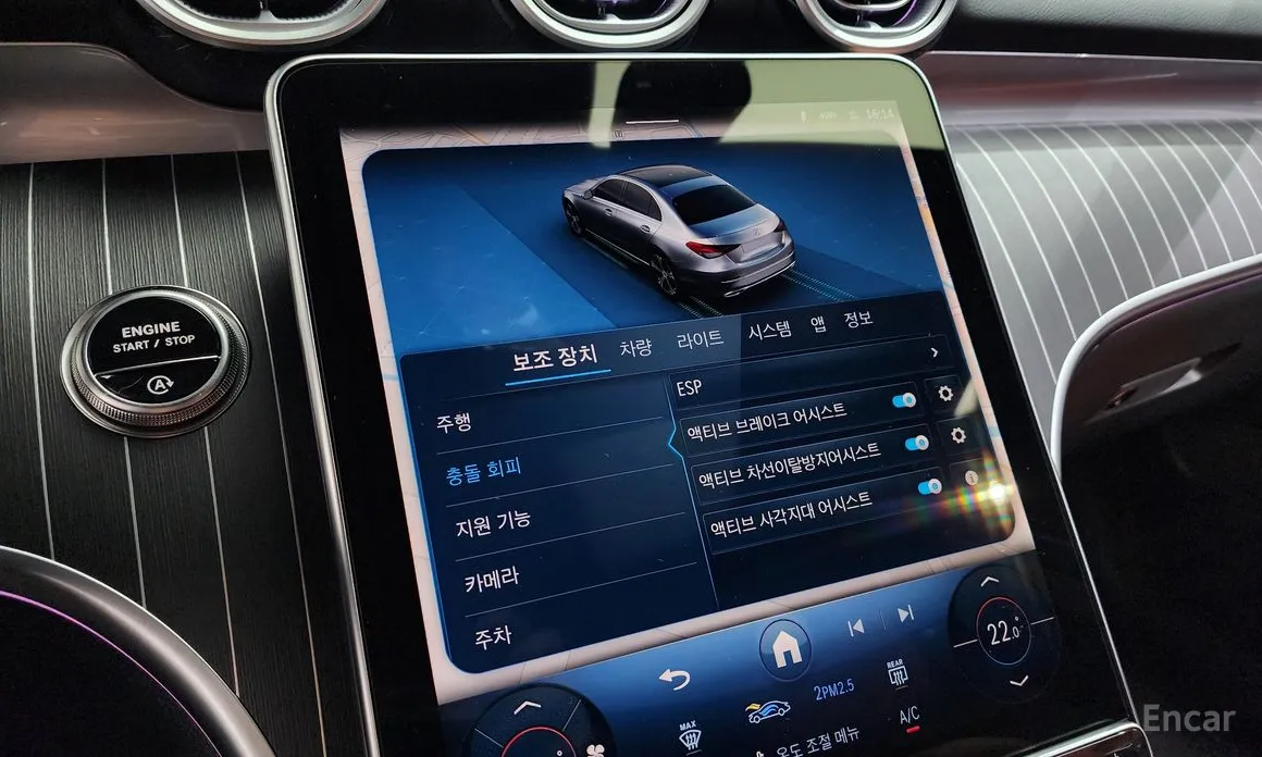 Фото 18 - Mercedes-Benz C-Class