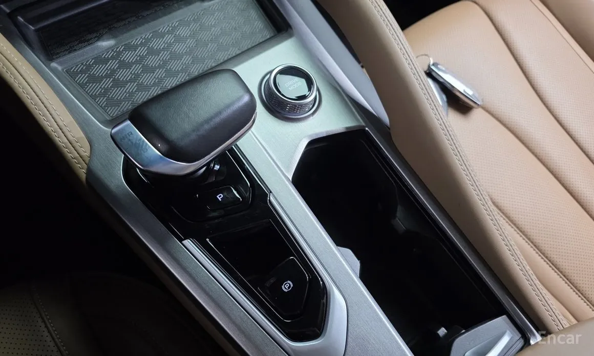 Фото 9 - Renault Grand Koleos