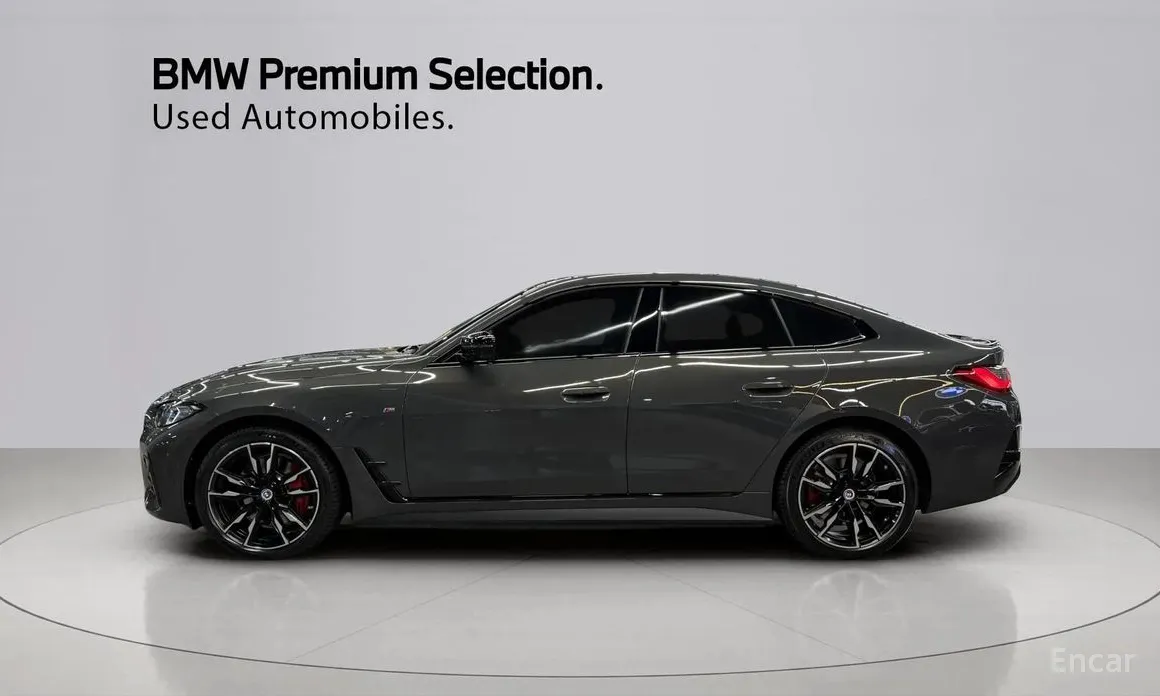 Фото 13 - BMW i4