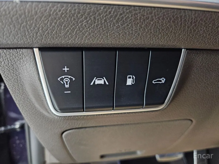 Фото 13 - Kia Stinger