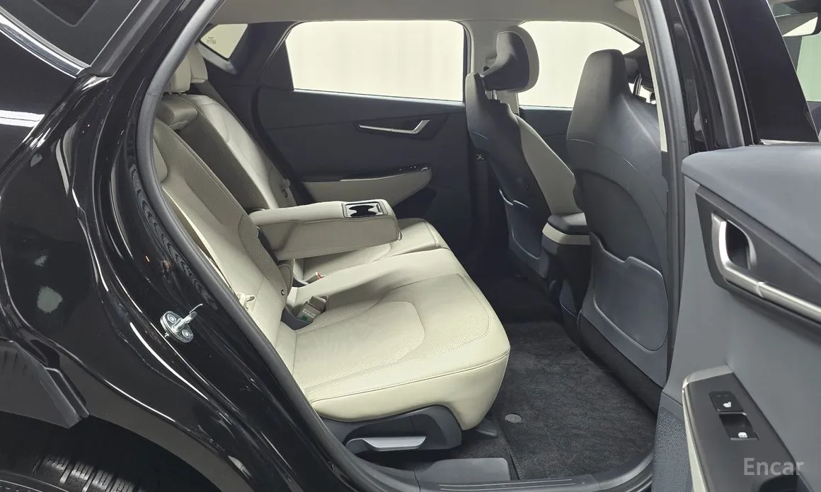 Фото 12 - Kia EV6