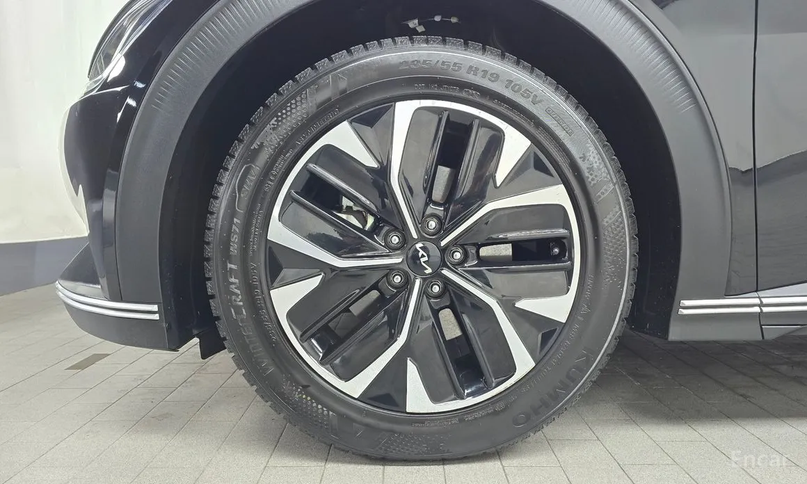 Фото 5 - Kia EV6