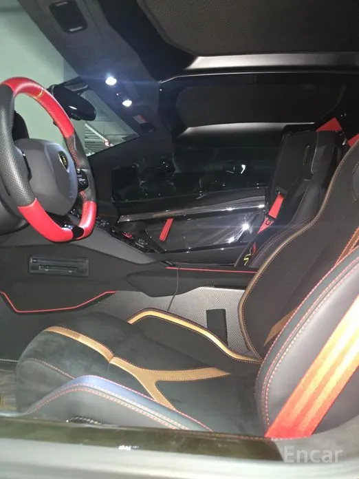 Фото 13 - Lamborghini Aventador