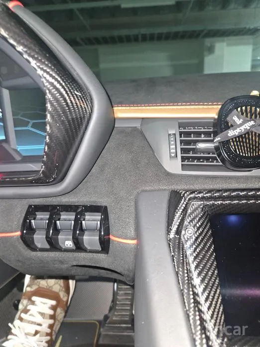 Фото 18 - Lamborghini Aventador