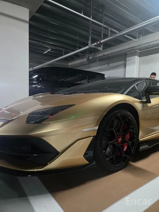 Фото 4 - Lamborghini Aventador