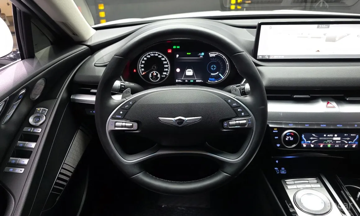 Фото 13 - Genesis G80