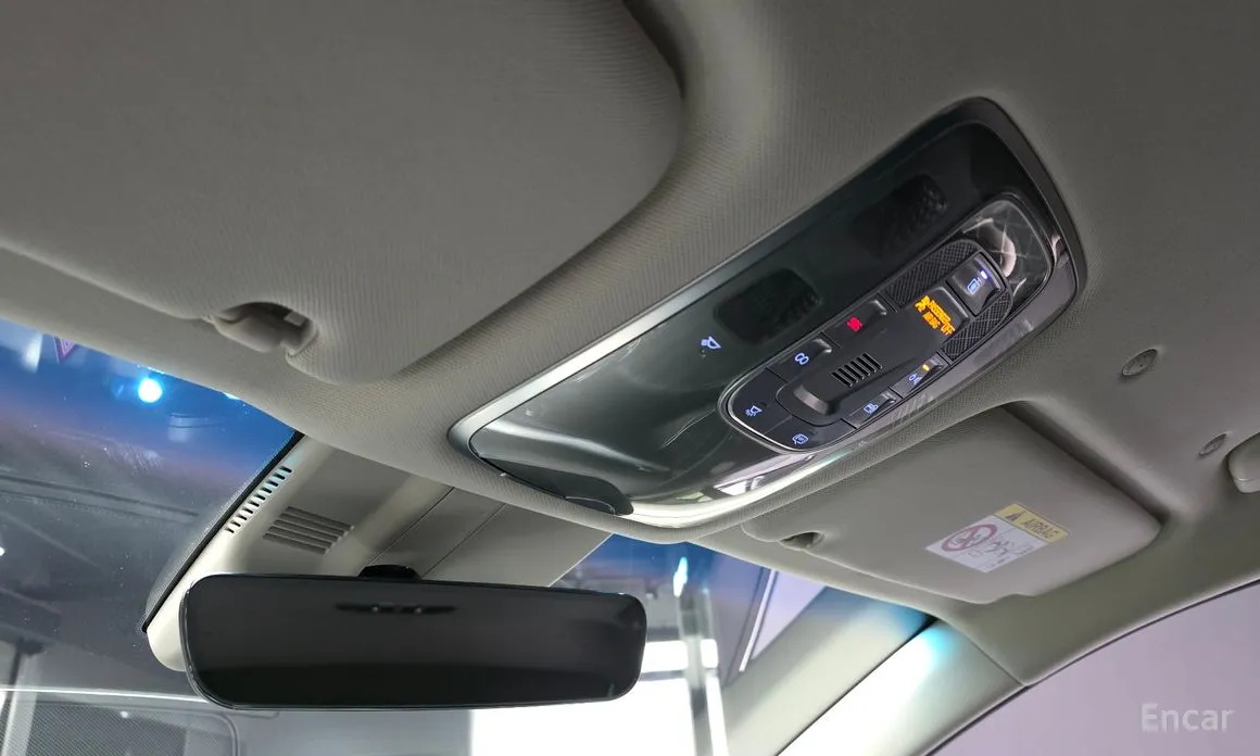 Фото 19 - Genesis G80