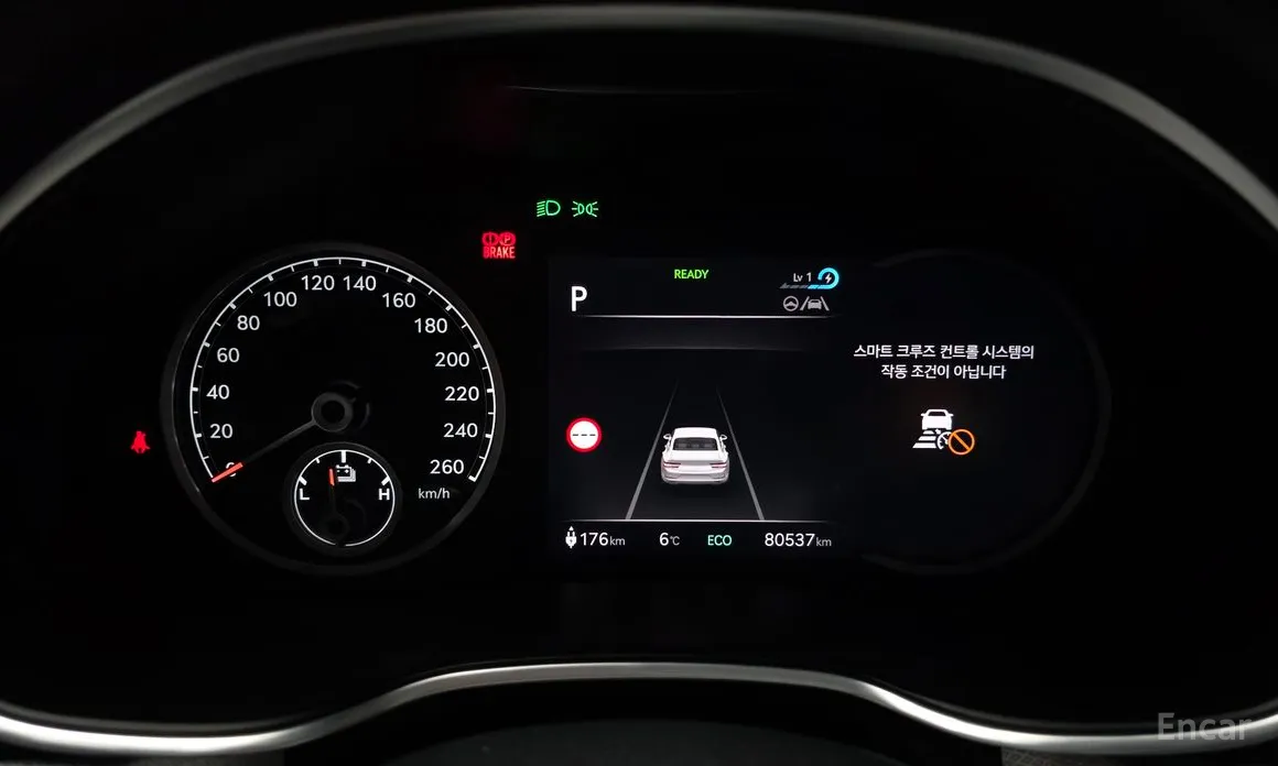 Фото 8 - Genesis G80