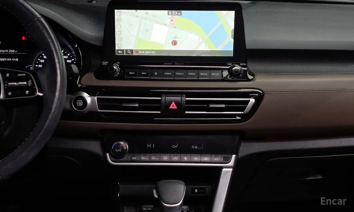 Фото 14 - Kia Seltos