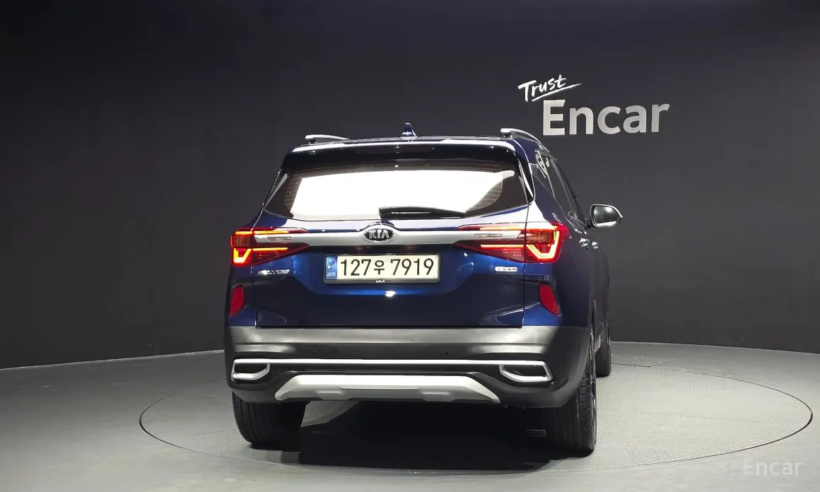 Фото 4 - Kia Seltos