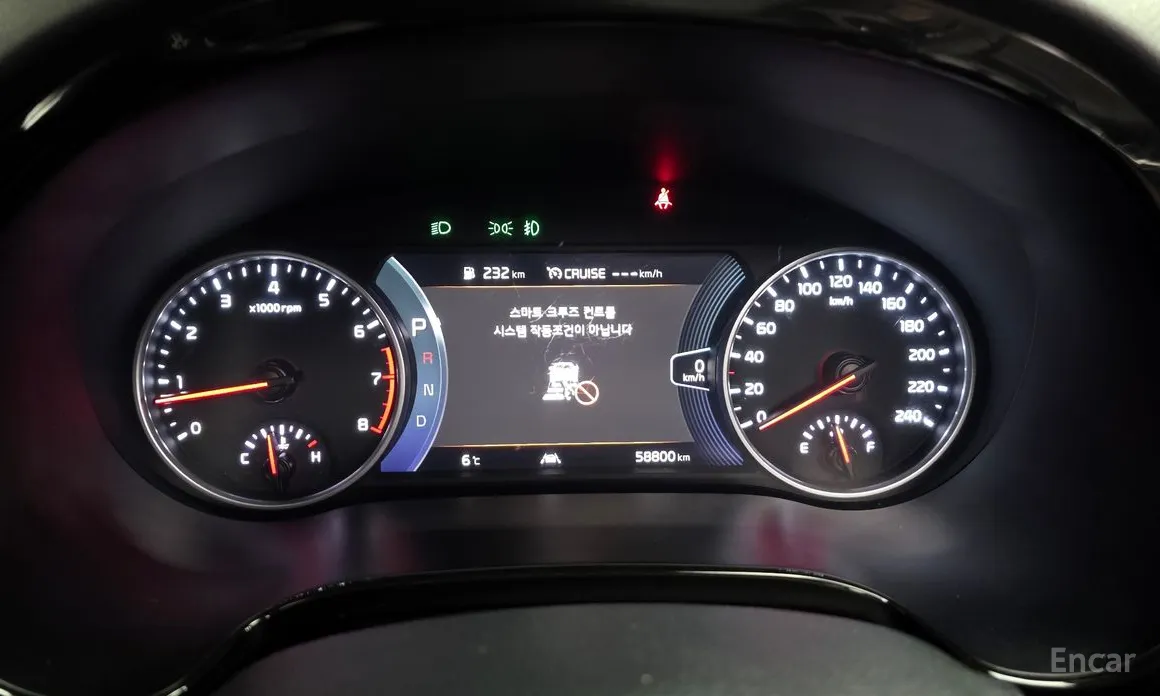 Фото 8 - Kia Seltos