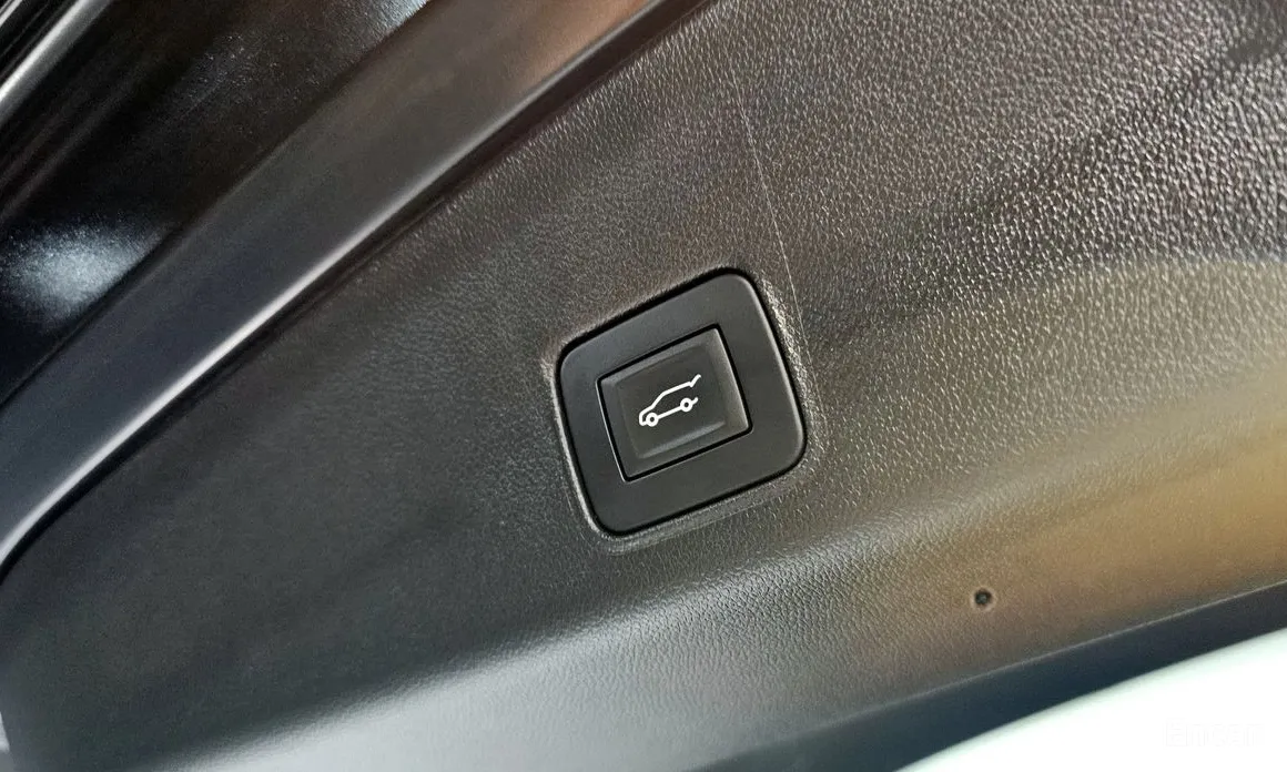 Фото 20 - Chevrolet Trailblazer