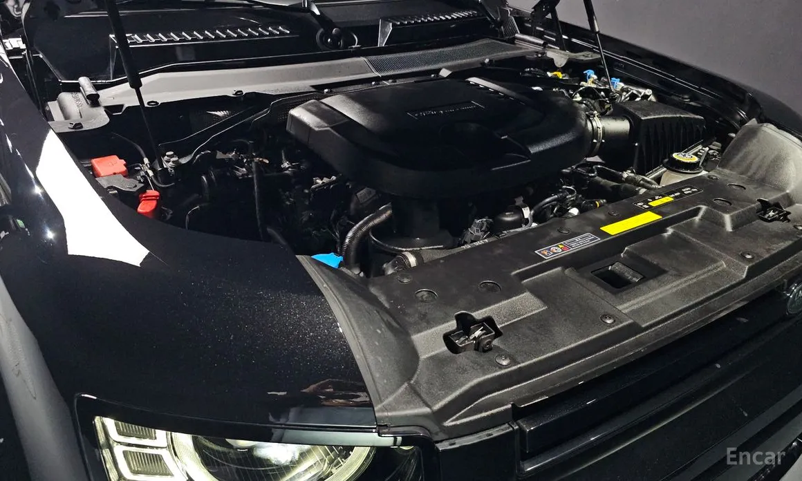 Фото 6 - Land Rover Defender