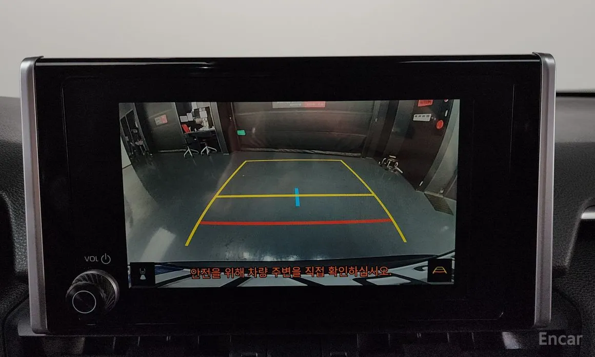 Фото 16 - Toyota RAV4