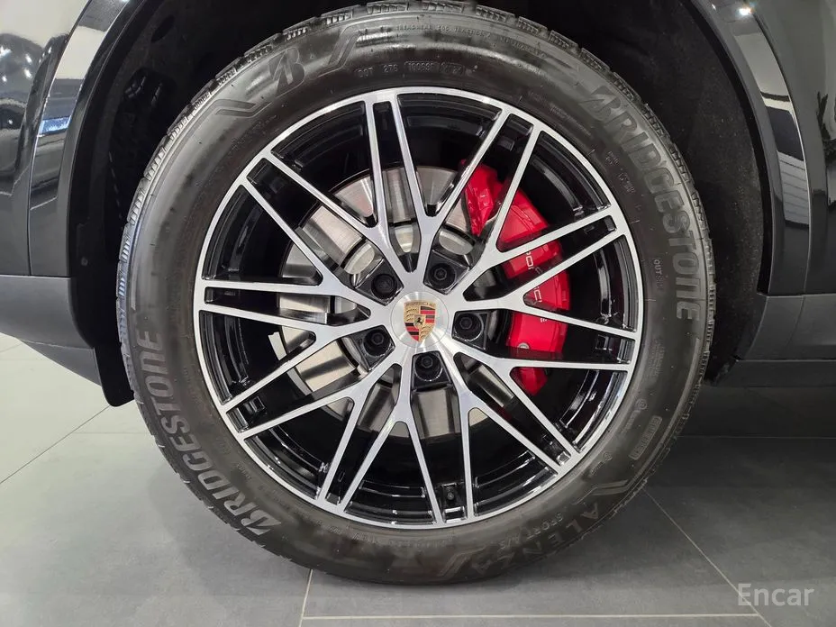 Фото 5 - Porsche Cayenne