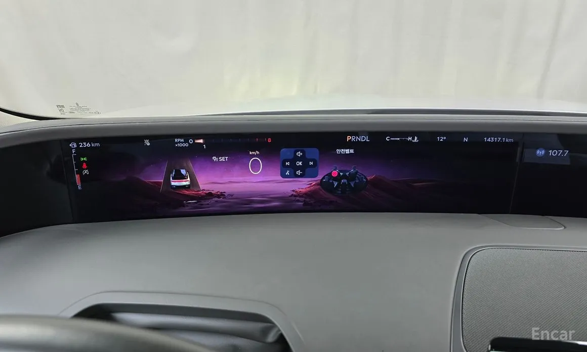 Фото 8 - Lincoln Nautilus