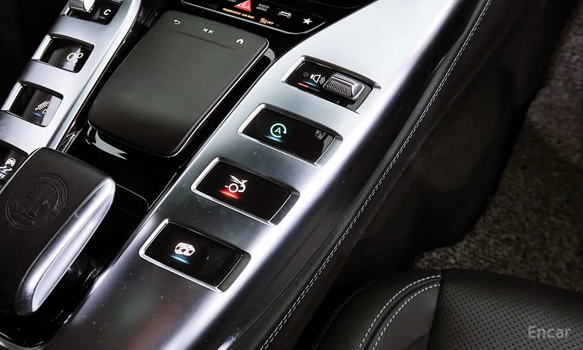 Фото 15 - Mercedes-Benz AMG GT