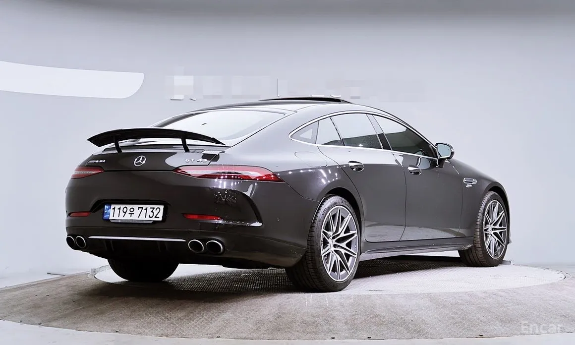 Фото 4 - Mercedes-Benz AMG GT