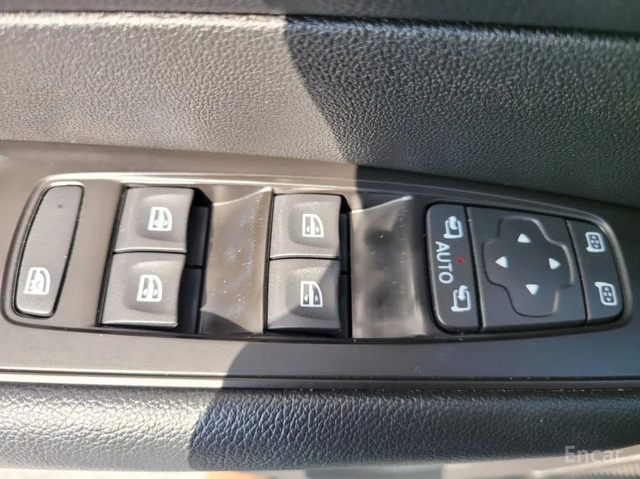 Фото 13 - Renault SM6