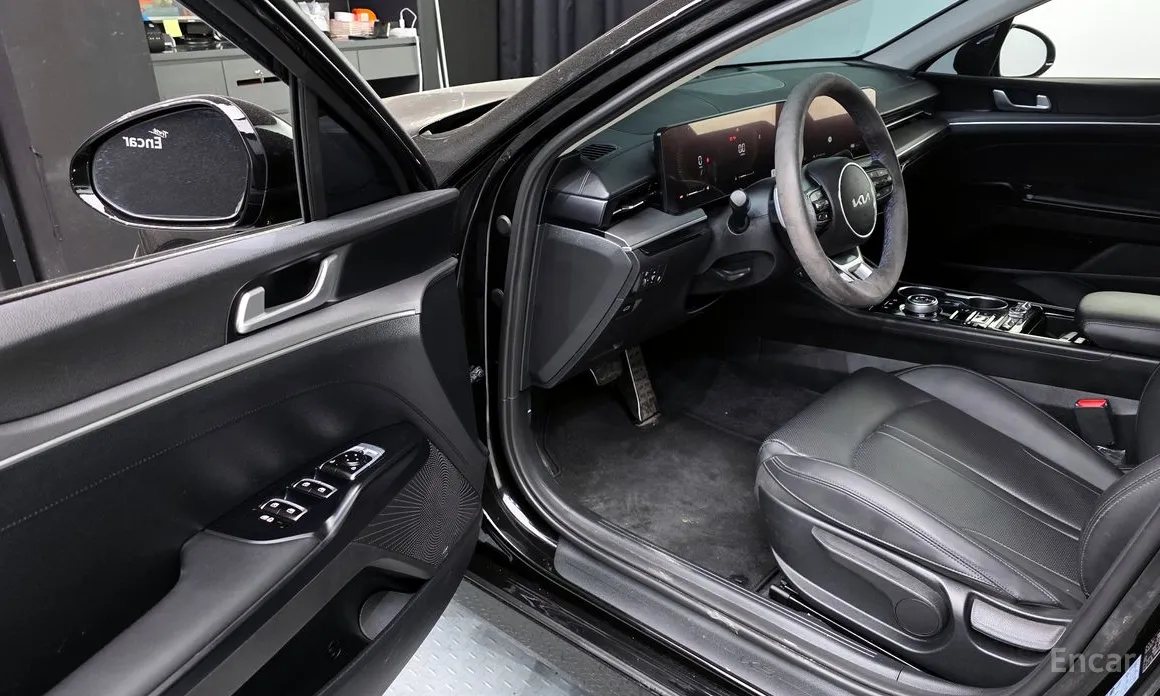 Фото 10 - Kia K5