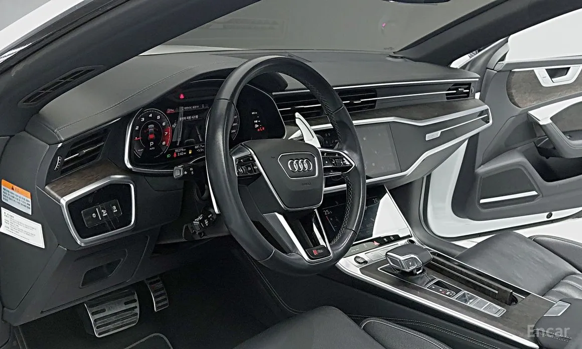 Фото 9 - Audi A7