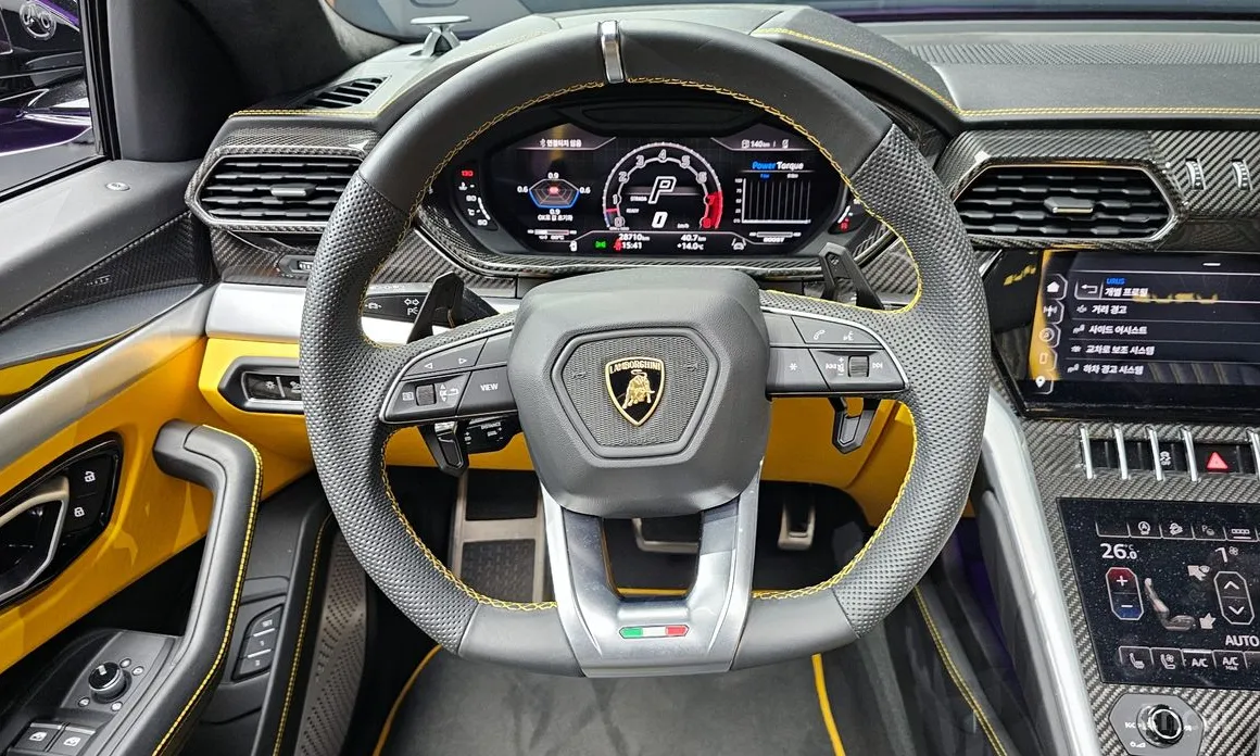 Фото 13 - Lamborghini Urus