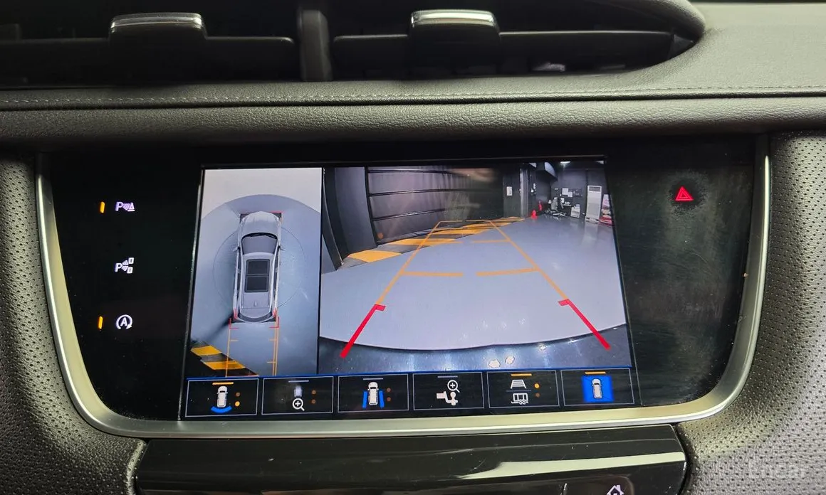 Фото 15 - Cadillac XT5