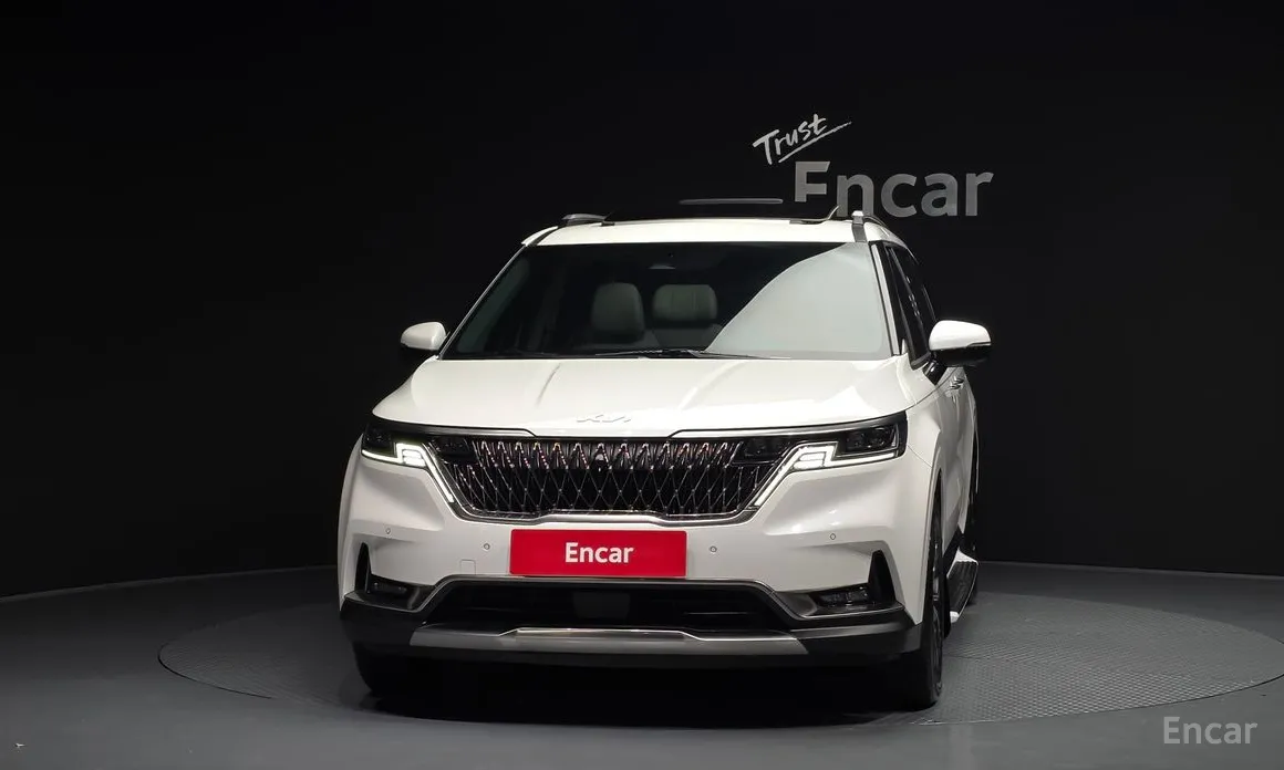 Фото 3 - Kia Carnival