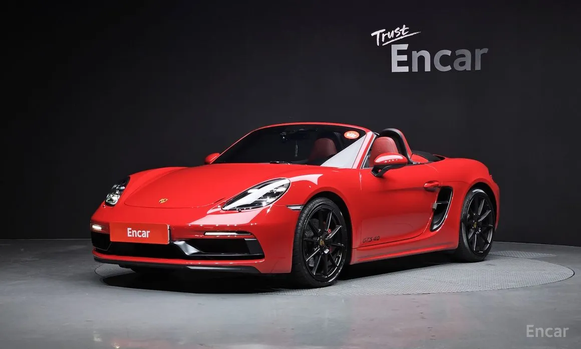 Фото 1 - Porsche 718