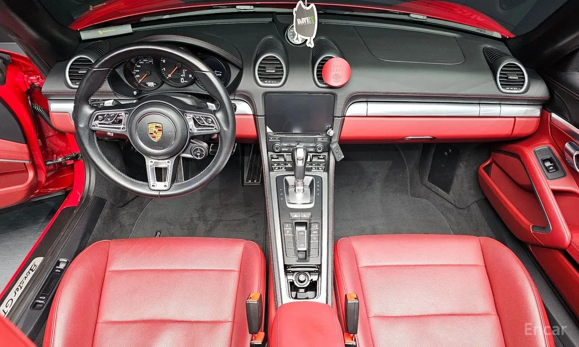 Фото 7 - Porsche 718