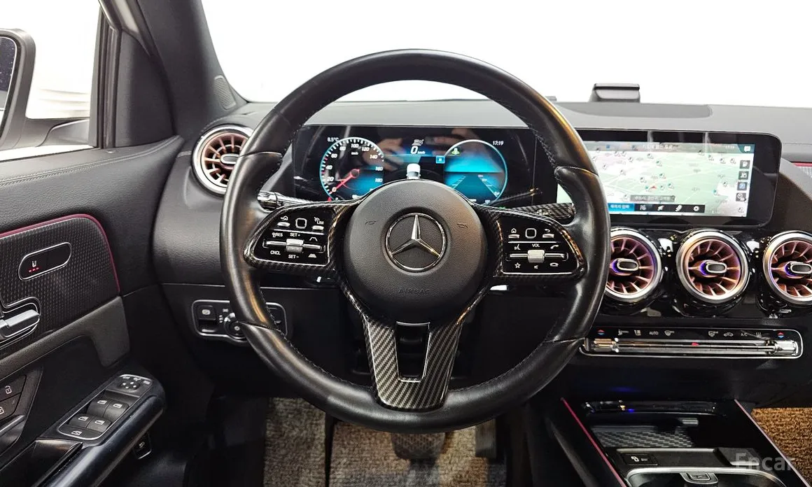 Фото 13 - Mercedes-Benz EQA