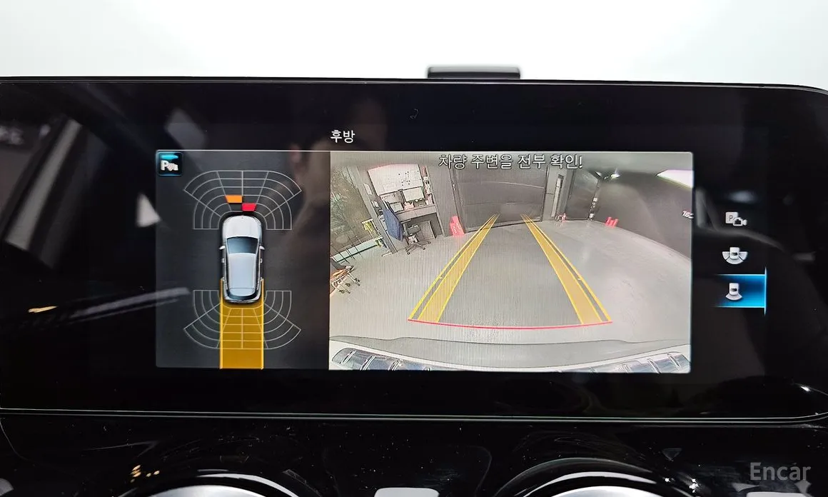 Фото 15 - Mercedes-Benz EQA