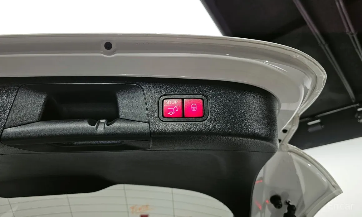 Фото 20 - Mercedes-Benz EQA