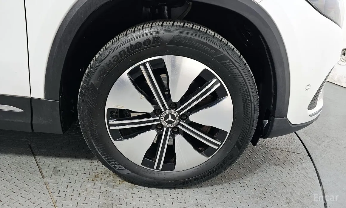 Фото 5 - Mercedes-Benz EQA