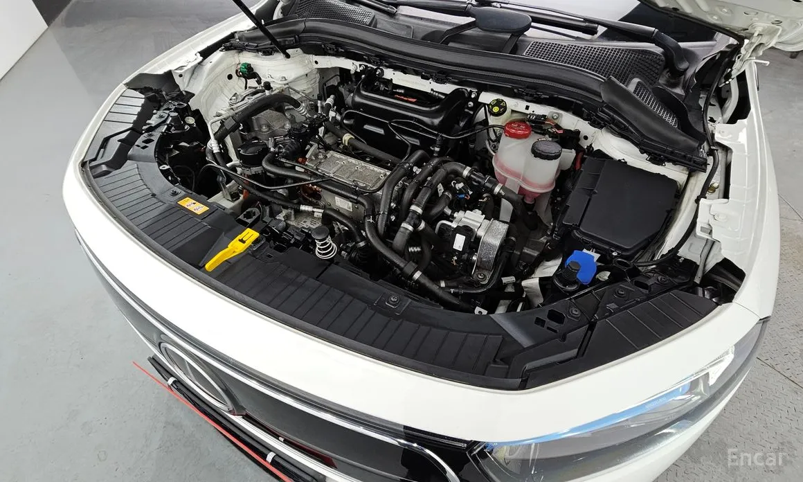 Фото 6 - Mercedes-Benz EQA