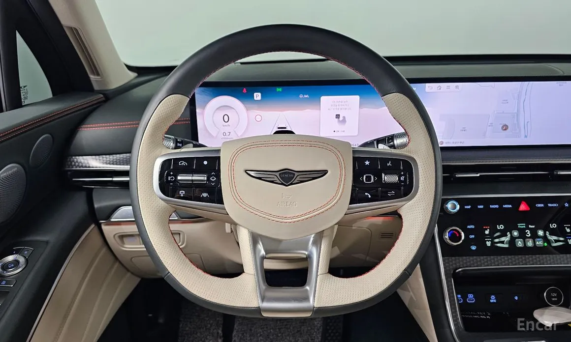 Фото 16 - Genesis GV80