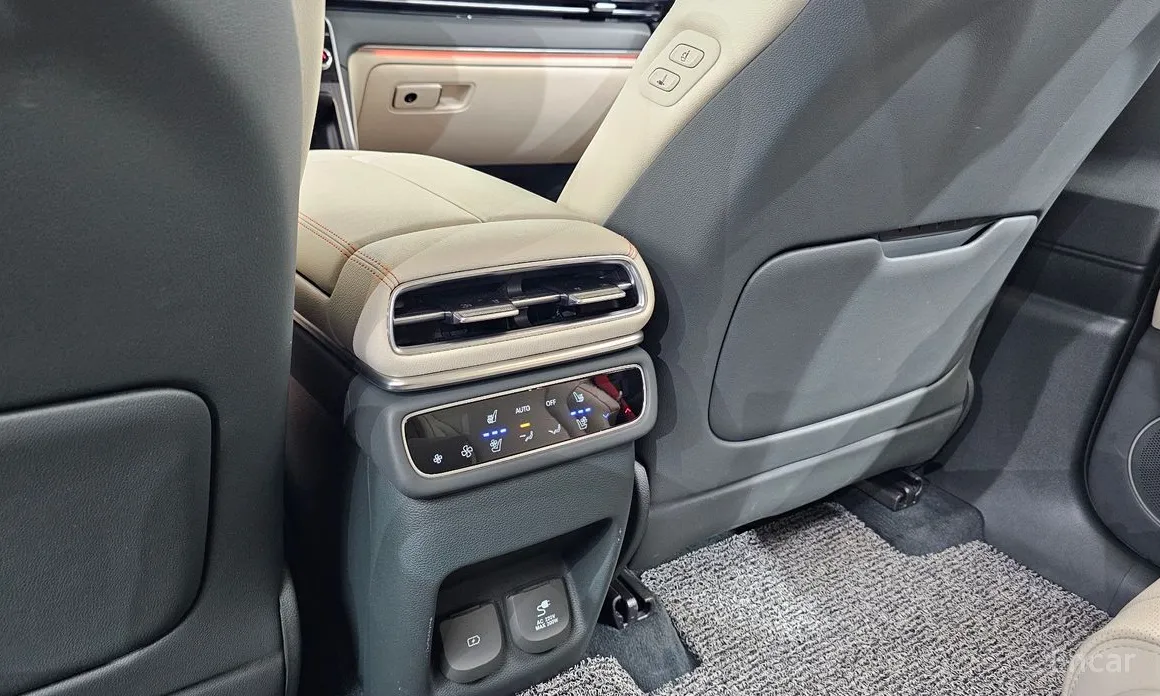 Фото 19 - Genesis GV80