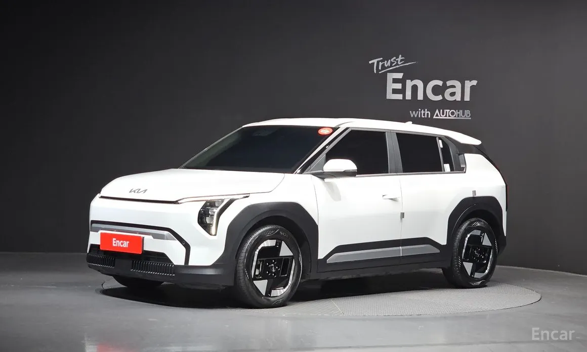 Фото 1 - Kia EV3