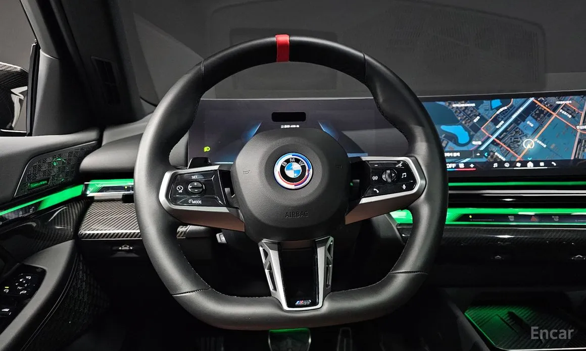 Фото 13 - BMW i5