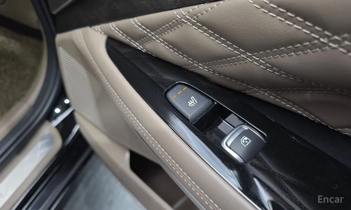 Фото 19 - Kia K8