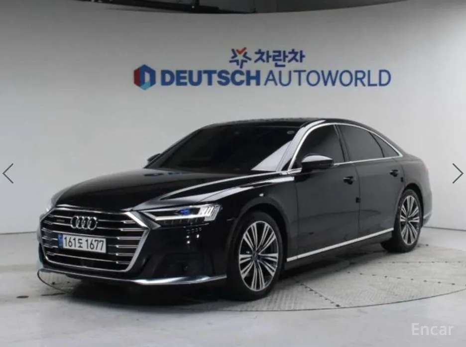 Фото 1 - Audi A8