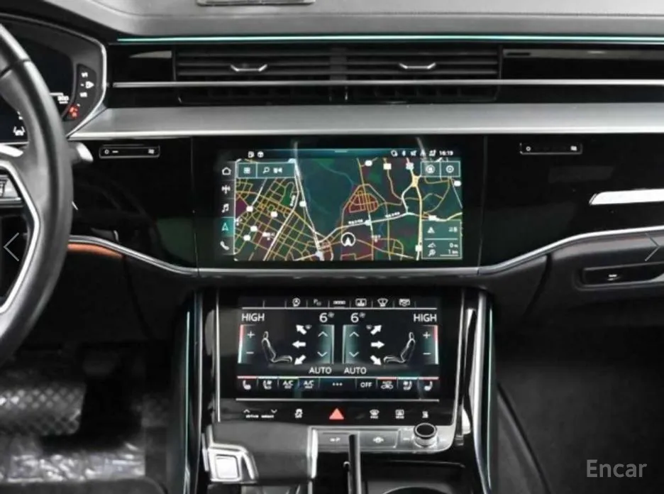 Фото 15 - Audi A8