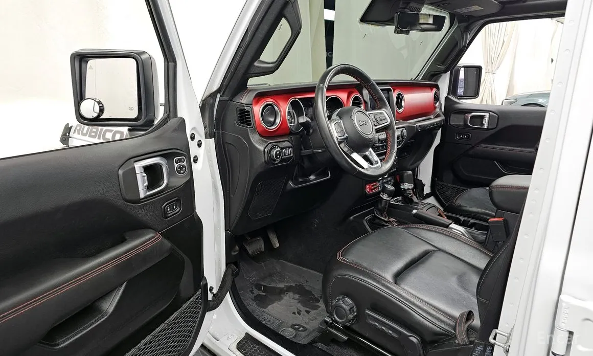 Фото 10 - Jeep Wrangler