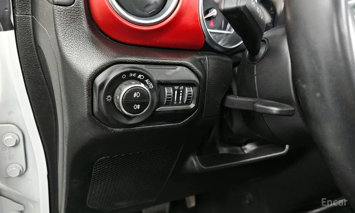 Фото 16 - Jeep Wrangler