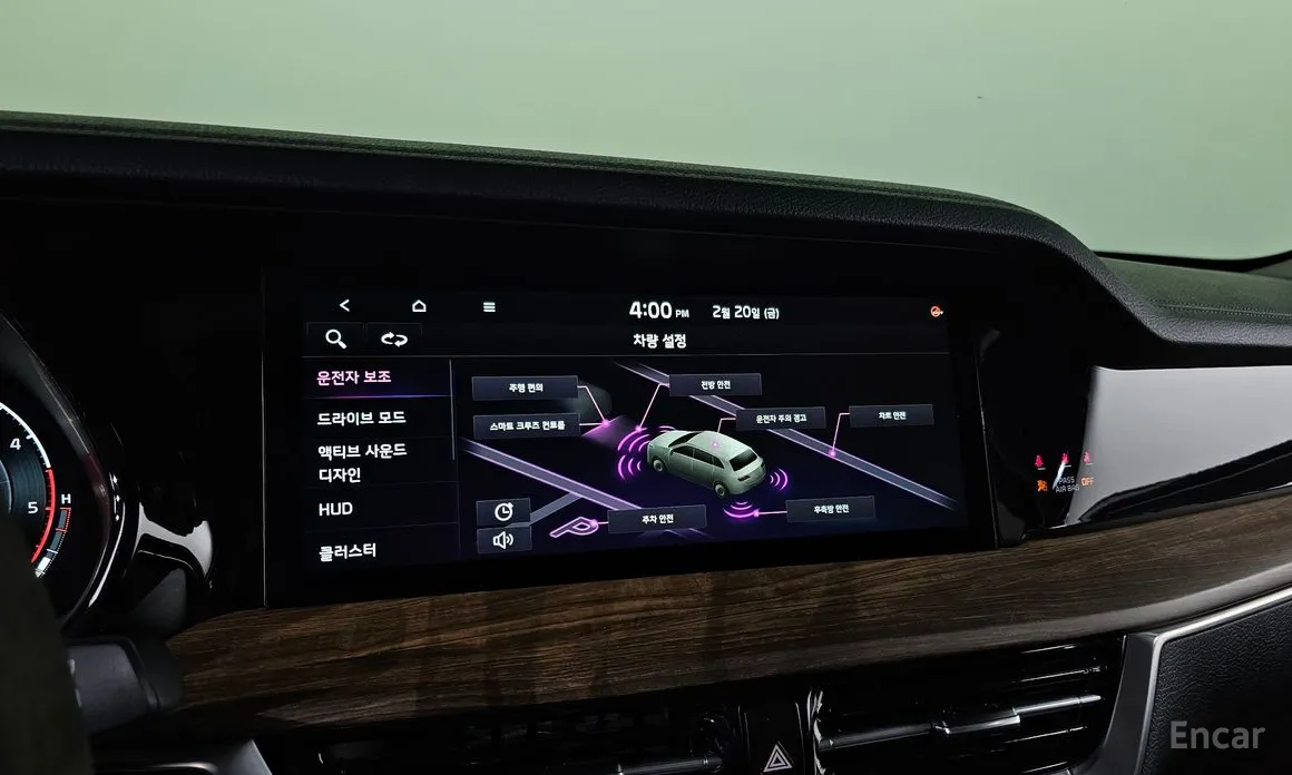 Фото 18 - Kia Mohave