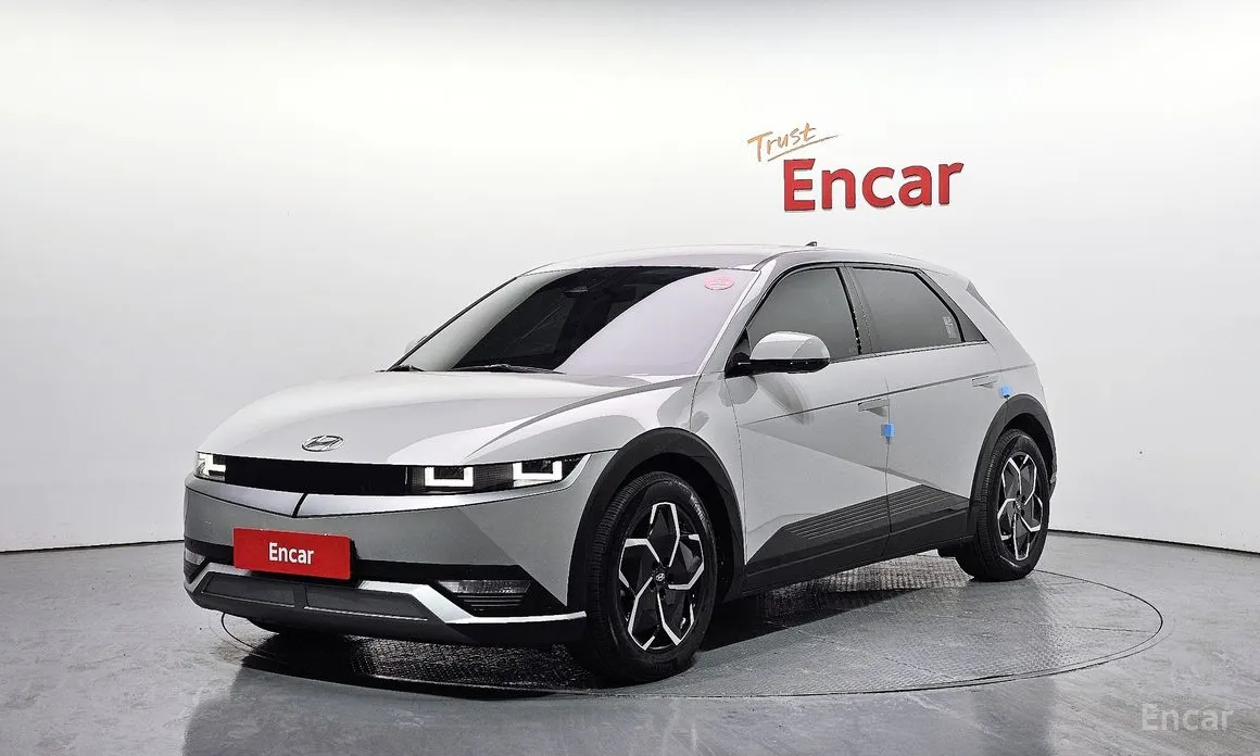 Фото 1 - Hyundai Ioniq 5