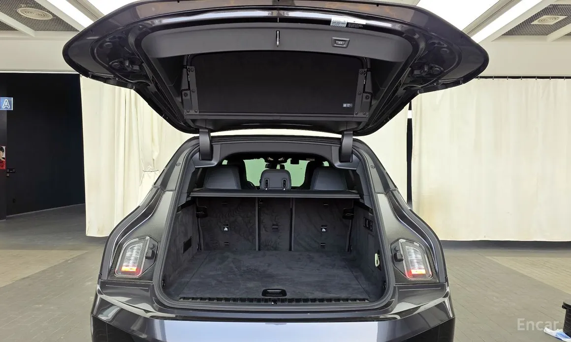 Фото 20 - BMW iX