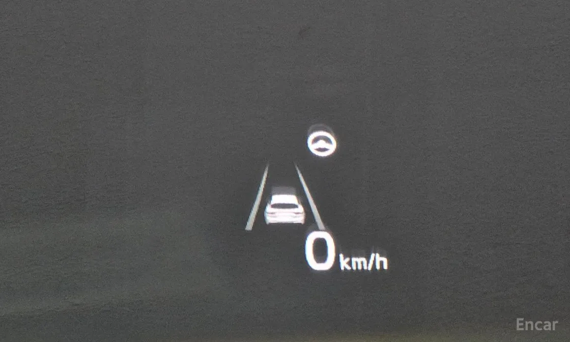 Фото 14 - Kia Stinger